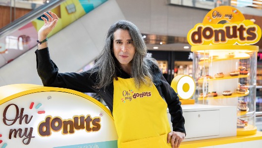 Mario Vaquerizo inauguró la tienda Donuts