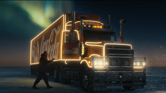 Imagen de la campaña navideña de 2020 de Coca-Cola