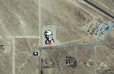 Kentucky Fried Chicken, la primera marca del mundo visible desde el espacio exterior Kentucky Fried Chicken, la primera marca del mundo visible desde el espacio exterior