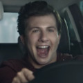 Seat presenta el León como un coche familiar con humor