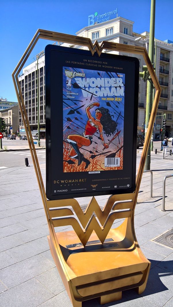 Una exposición callejera en Madrid promociona “Wonder Woman” Una exposición callejera en Madrid promociona “Wonder Woman”