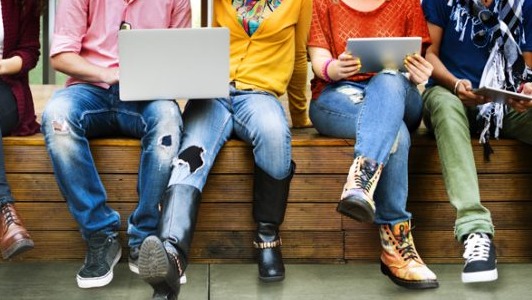 El perfil del tuitero tecnológico en España