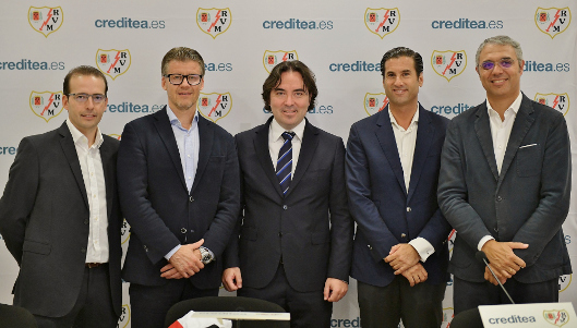 Desde el pasado mes de septiembre, Creditea es patrocinador del Rayo Vallecano