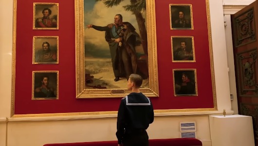 Imagen del vídeo de Apple grabado en el Museo del Hermitage en una sola toma de 5 horas y 20 minutos con un iPhone 11 Pro