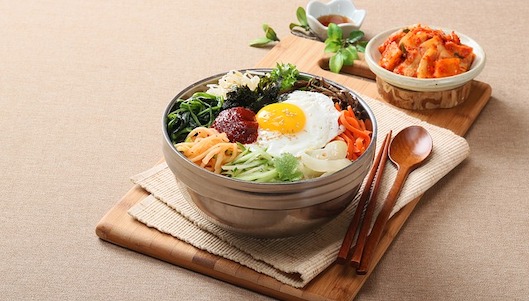 El 'bibimbap', uno de los platos estrella de este año