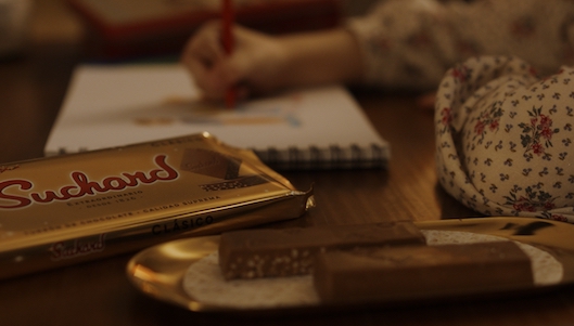 La primera campaña navideña de la que hablamos este año es la de Suchard La primera campaña navideña de la que hablamos este año es la de Suchard