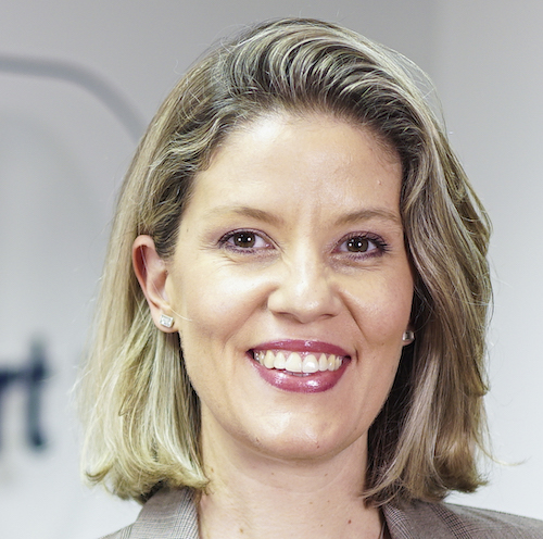 Maíra Garrido Maíra Garrido