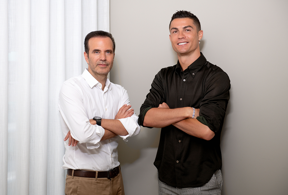 Paulo Ramos, fundador de Saúde Viável, junto con Cristiano Ronaldo Paulo Ramos, fundador de Saúde Viável, junto con Cristiano Ronaldo