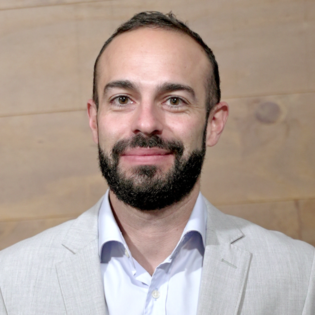 Héctor Serrano Héctor Serrano